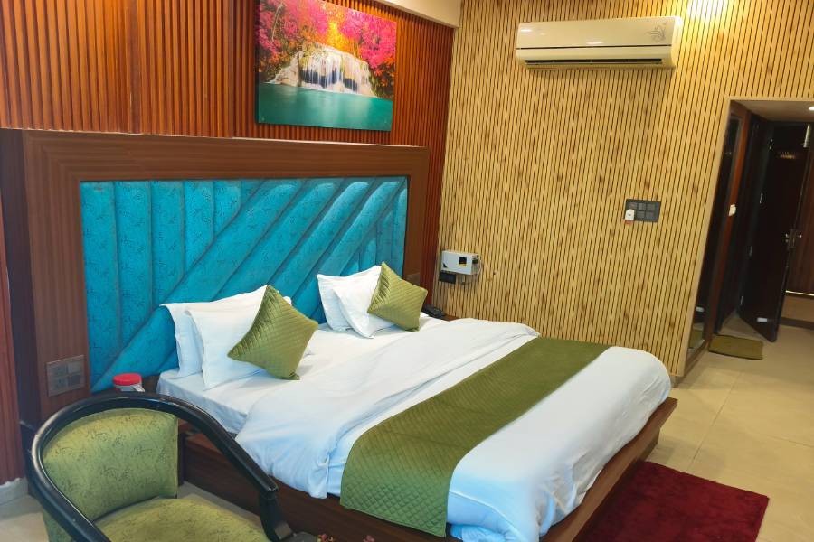 hotel rooms in haridwar for family